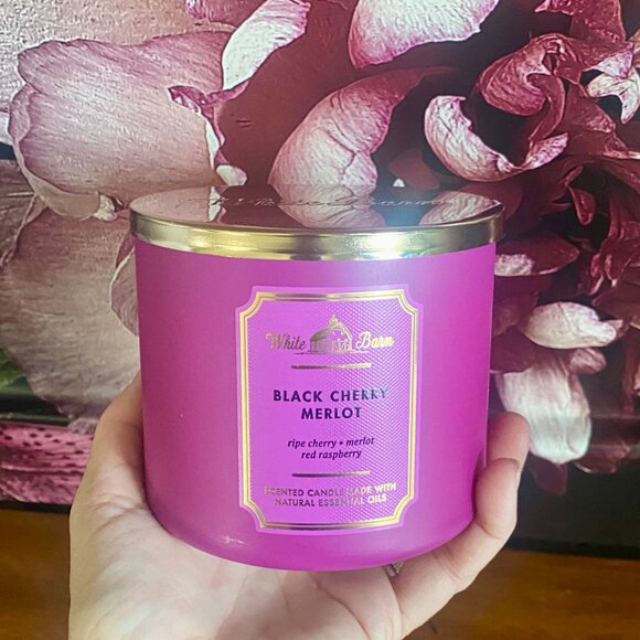 NEW BLACK CHERRY MERLOT 3-Wick 14.5 oz Candle Bath and Body Works - Picture 5 of 5